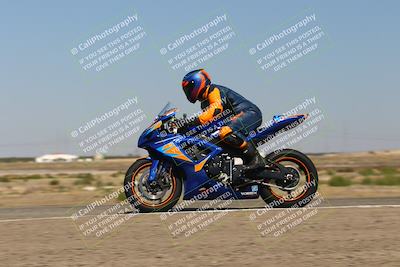 media/Oct-06-2025-2WTD (Mon) [[90522c3a0b]]/B Group/1220pm (Wheelie Bump)/